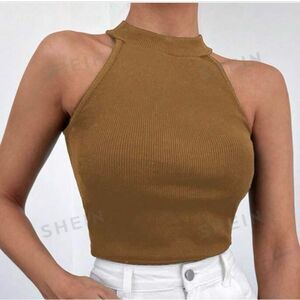 MOD on Trend high neck sweater tank, color coco, size L